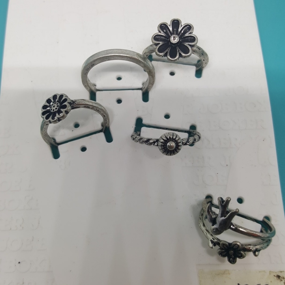 Joe boxer ring bundle of 6 rings mixed sizes